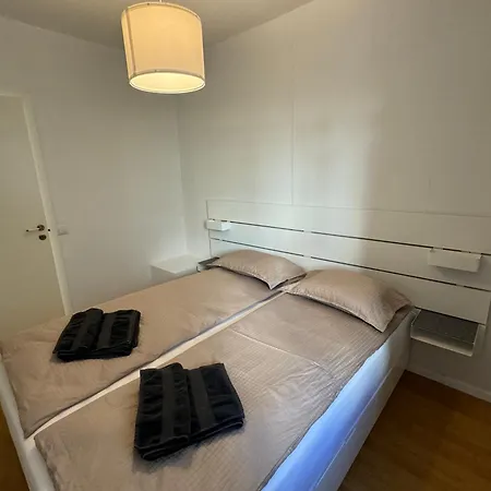 Pearl * Reykjavik